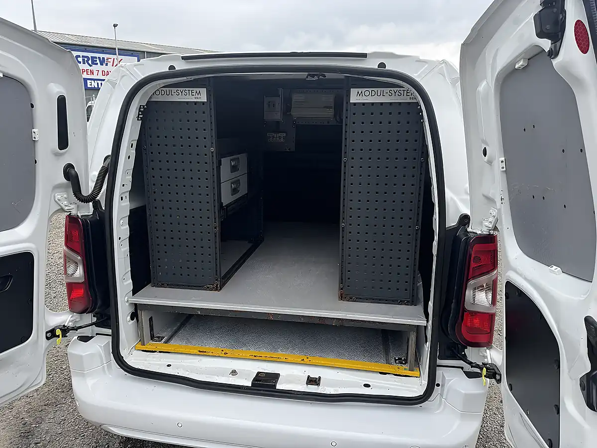 Used 2021 Vauxhall Combo 2000 L1 Sportive White - Interior and Exterior details 14