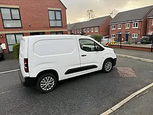 Used 2021 Vauxhall Combo 2300 Dynamic White - Interior and Exterior details 12