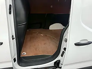 Used 2021 Vauxhall Combo 2300 Dynamic White - Interior and Exterior details 13