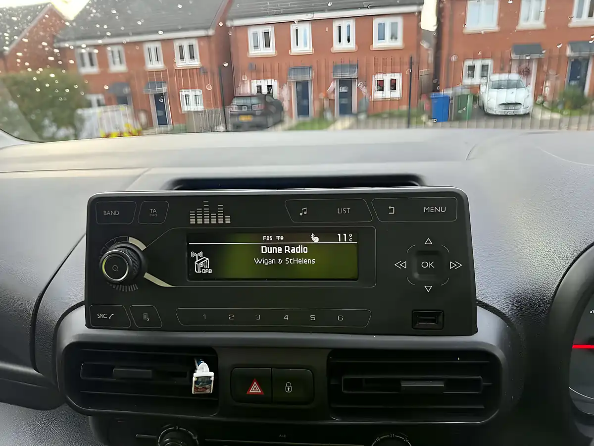 Used 2021 Vauxhall Combo 2300 Dynamic White - Interior and Exterior details 14