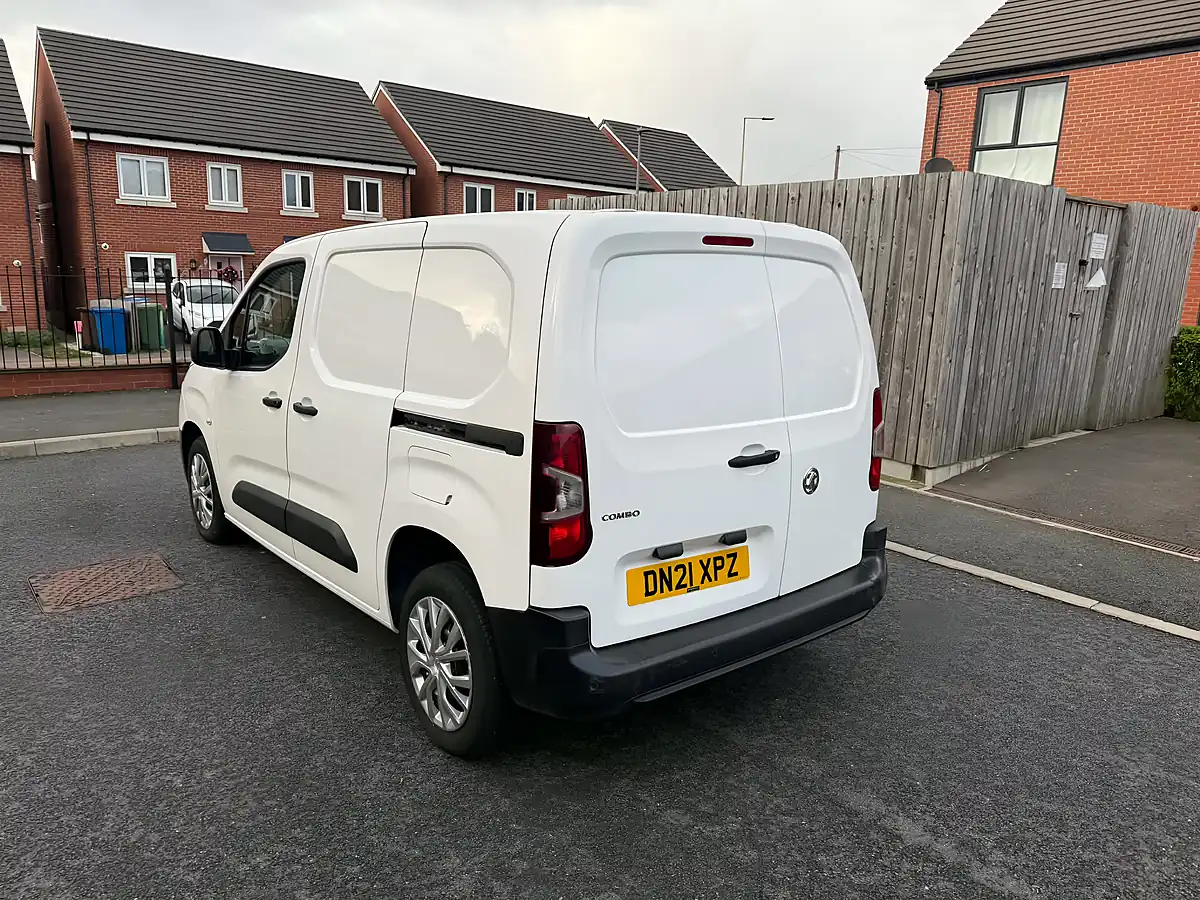 Used 2021 Vauxhall Combo 2300 Dynamic White - Interior and Exterior details 2