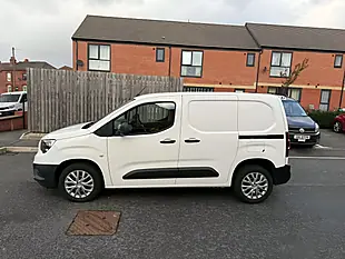 Used 2021 Vauxhall Combo 2300 Dynamic White - Interior and Exterior details 6