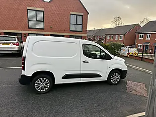 Used 2021 Vauxhall Combo 2300 Dynamic White - Interior and Exterior details 7