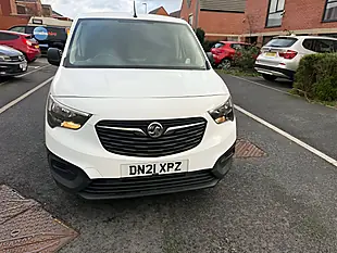Used 2021 Vauxhall Combo 2300 Dynamic White - Interior and Exterior details 8