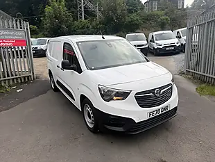 Used 2021 Vauxhall Combo 2300 Edition Crew Van Double Cab White - Interior and Exterior details 10
