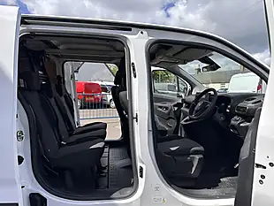 Used 2021 Vauxhall Combo 2300 Edition White - Interior and Exterior details 12