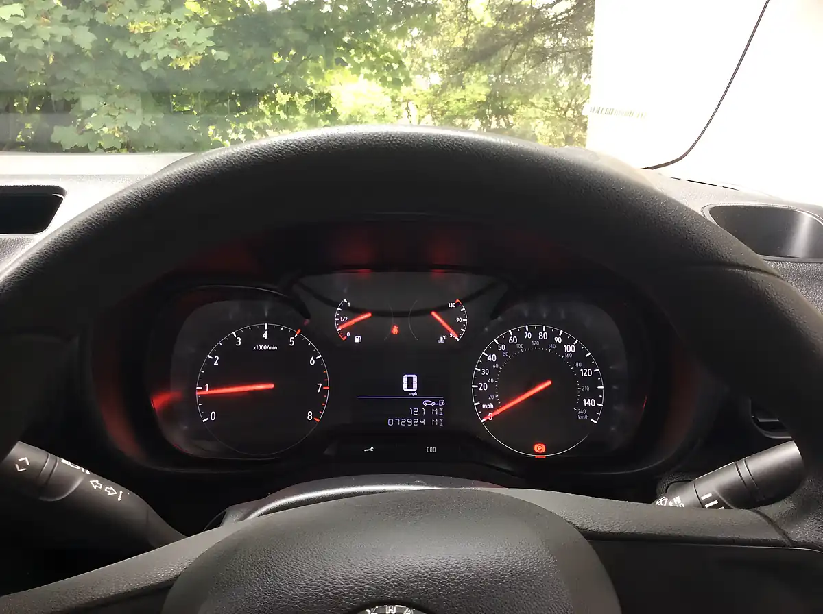 Used 2021 Vauxhall Combo 2300 Edition White - Interior and Exterior details 9