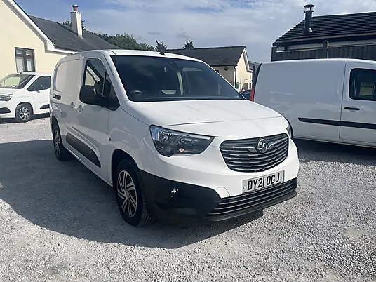 2021 Vauxhall Combo 1.5 Turbo D 2300 Edition