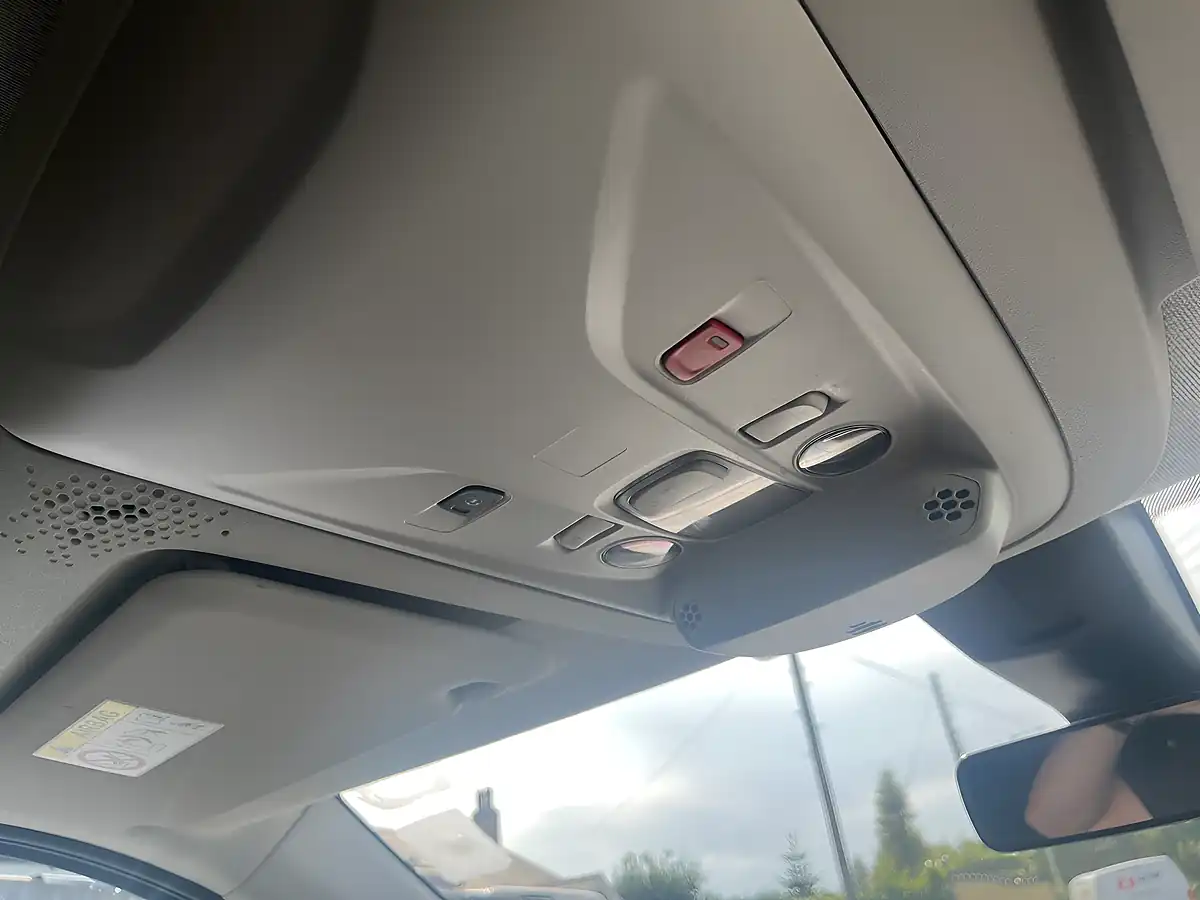 Used 2021 Vauxhall Combo 2300 Edition White - Interior and Exterior details 14