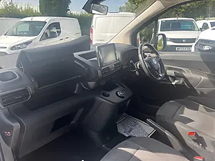 Used 2021 Vauxhall Combo 2300 Edition White - Interior and Exterior details 16