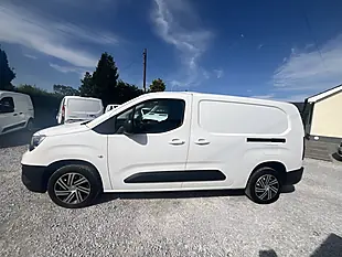 Used 2021 Vauxhall Combo 2300 Edition White - Interior and Exterior details 4
