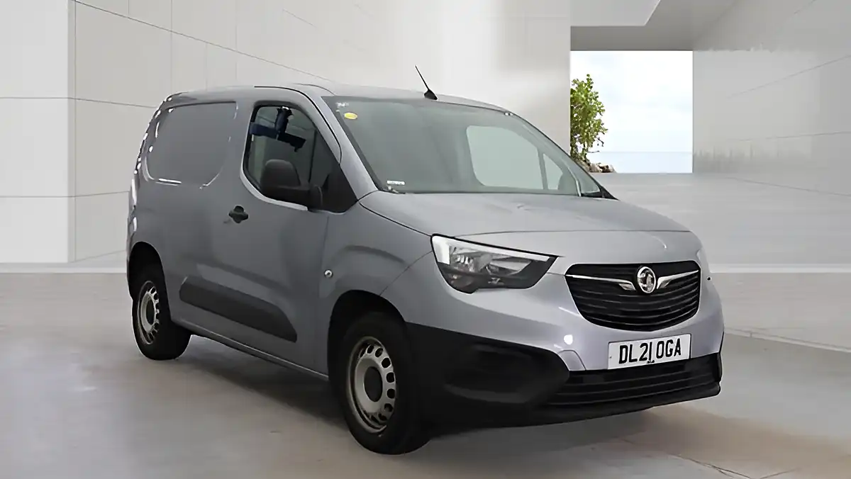 Used 2021 Vauxhall Combo Dynamic Grey - Interior and Exterior details 5