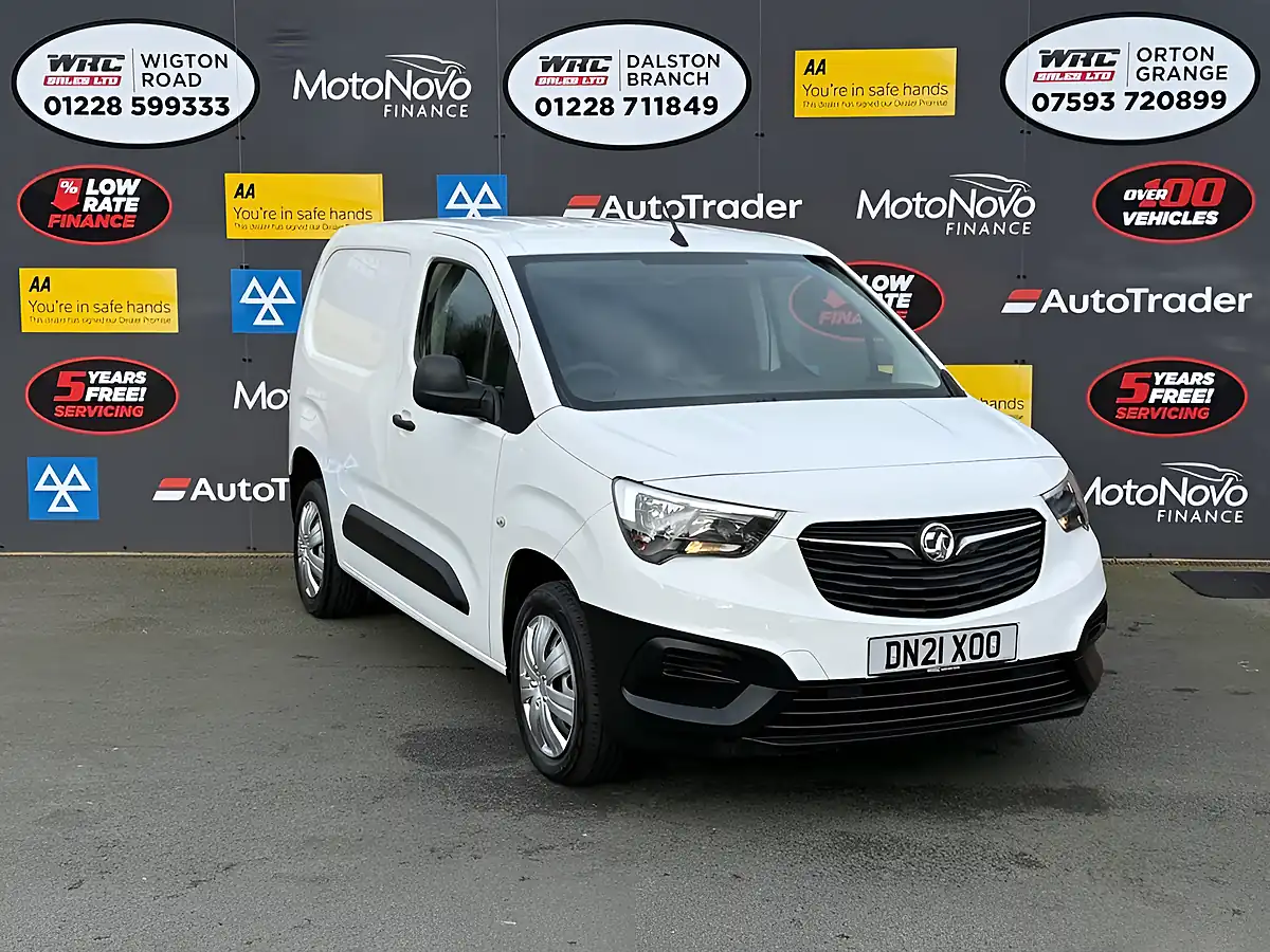 Used 2021 Vauxhall Combo Dynamic L1 H1 White - Interior and Exterior details 4