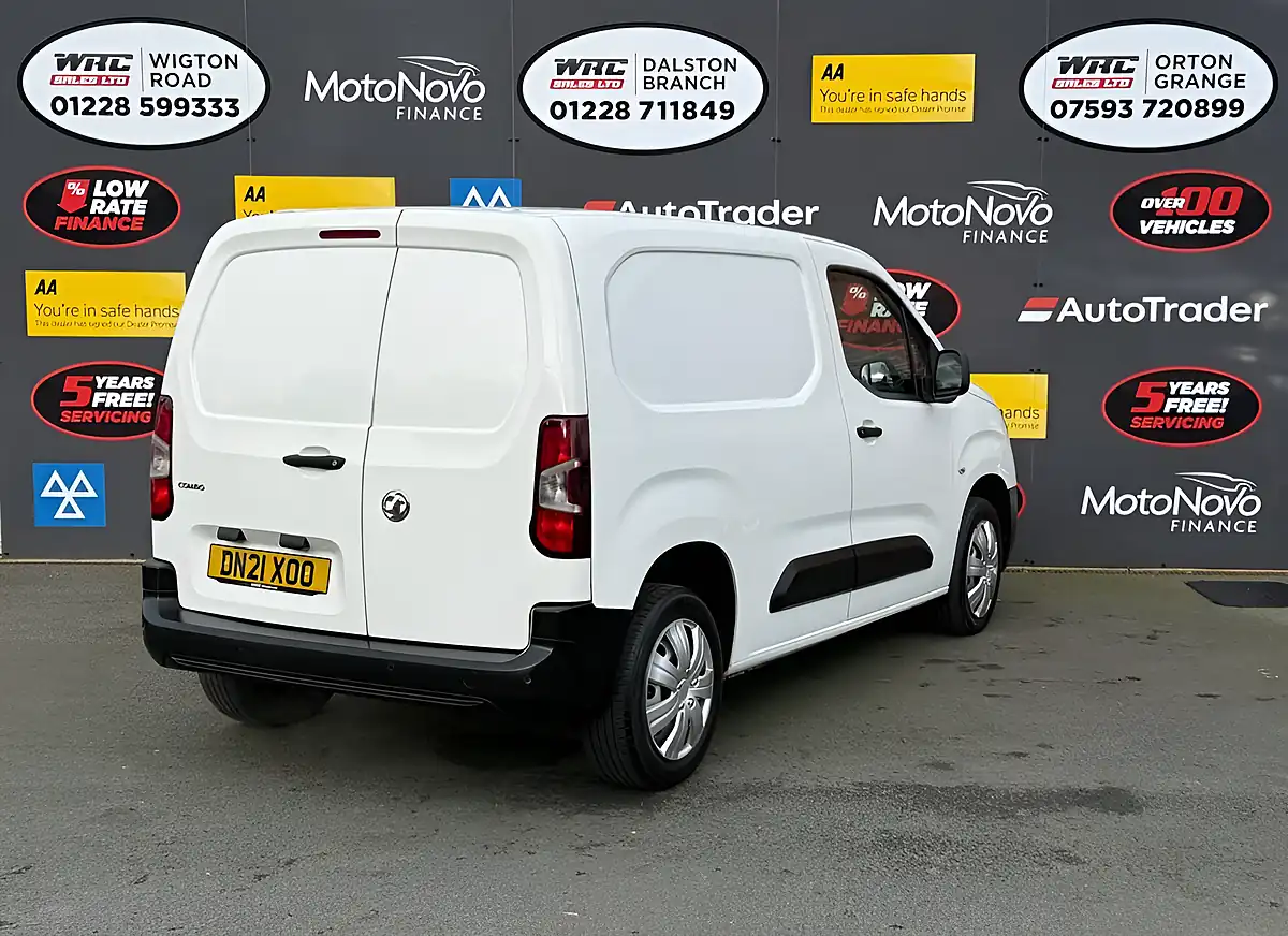 Used 2021 Vauxhall Combo Dynamic L1 H1 White - Interior and Exterior details 6