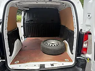 Used 2021 Vauxhall Combo Dynamic White - Interior and Exterior details 9