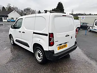 Used 2021 Vauxhall Combo Dynamic White - Interior and Exterior details 6