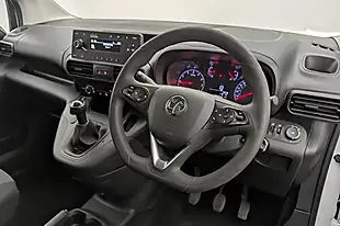 Used 2021 Vauxhall Combo Dynamic White - Interior and Exterior details 10