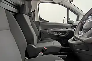 Used 2021 Vauxhall Combo Dynamic White - Interior and Exterior details 2