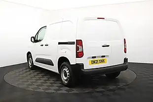 Used 2021 Vauxhall Combo Dynamic White - Interior and Exterior details 5