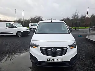 Used 2021 Vauxhall Combo Dynamic White - Interior and Exterior details 13