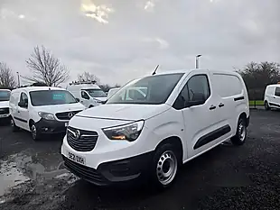 Used 2021 Vauxhall Combo Dynamic White - Interior and Exterior details 9