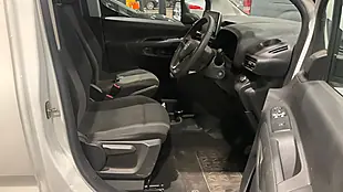 Used 2021 Vauxhall Combo Dynamic White - Interior and Exterior details 10