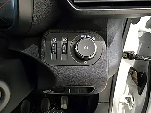 Used 2021 Vauxhall Combo Dynamic White - Interior and Exterior details 12