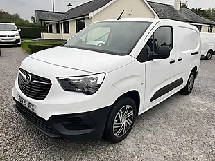 Used 2021 Vauxhall Combo Dynamic White - Interior and Exterior details 7