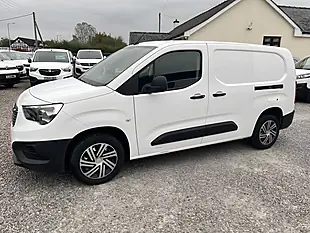 Used 2021 Vauxhall Combo Dynamic White - Interior and Exterior details 8