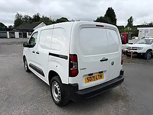 Used 2021 Vauxhall Combo Dynamic White - Interior and Exterior details 6