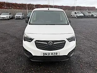 Used 2021 Vauxhall Combo Dynamic White - Interior and Exterior details 2