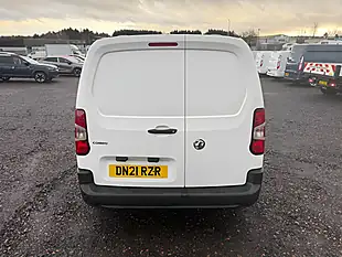 Used 2021 Vauxhall Combo Dynamic White - Interior and Exterior details 6