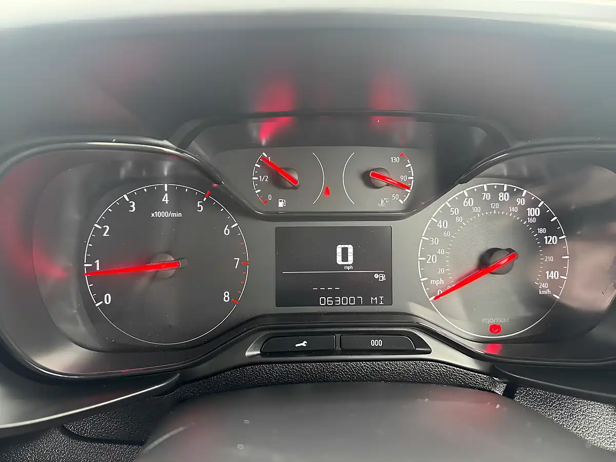 Used 2021 Vauxhall Combo Dynamic White - Interior and Exterior details 16