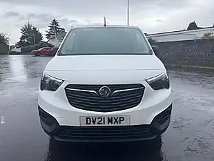Used 2021 Vauxhall Combo Dynamic White - Interior and Exterior details 2
