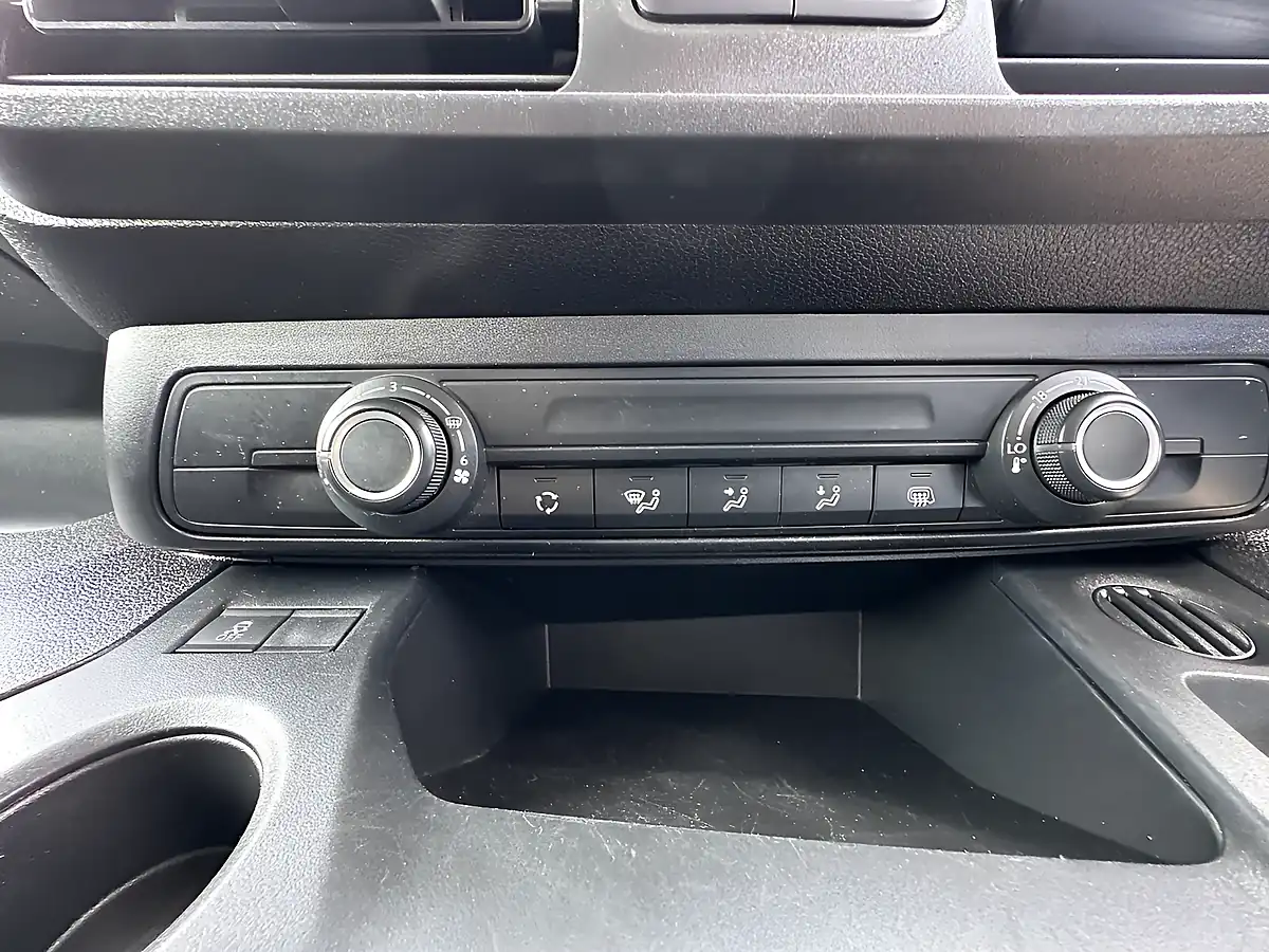 Used 2021 Vauxhall Combo Edition White - Interior and Exterior details 18