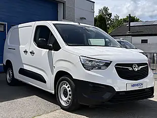 Used 2021 Vauxhall Combo Edition White - Interior and Exterior details 2