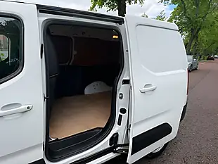 Used 2021 Vauxhall Combo Edition White - Interior and Exterior details 15