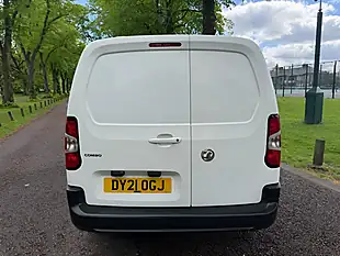 Used 2021 Vauxhall Combo Edition White - Interior and Exterior details 4