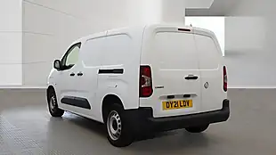 Used 2021 Vauxhall Combo Edition White - Interior and Exterior details 3