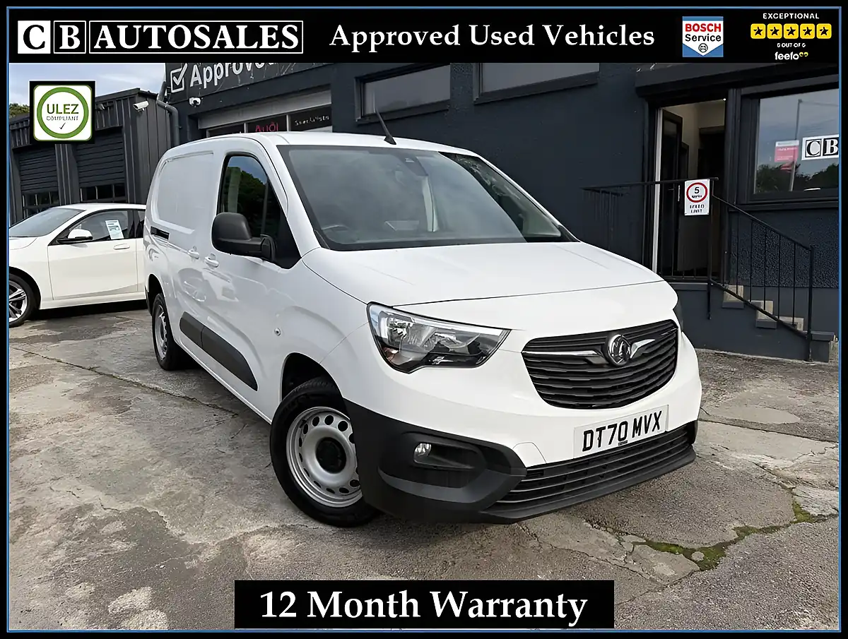 Used 2021 Vauxhall Combo Edition White - Front View