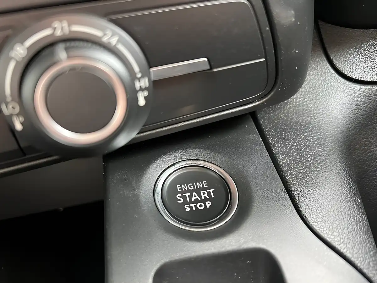 Used 2021 Vauxhall Combo Edition White - Interior and Exterior details 17
