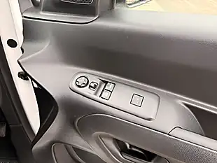 Used 2021 Vauxhall Combo L1 Swb White - Interior and Exterior details 18
