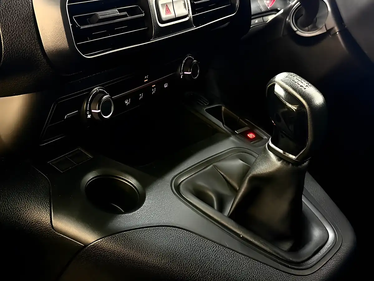 Used 2021 Vauxhall Combo L1H1 Sportive S/S White - Interior and Exterior details 13