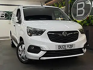 Used 2021 Vauxhall Combo L1H1 Sportive S/S White - Interior and Exterior details 3