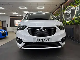 Used 2021 Vauxhall Combo L1H1 Sportive S/S White - Interior and Exterior details 4