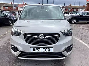Used 2021 Vauxhall Combo Life Energy Grey - Interior and Exterior details 9