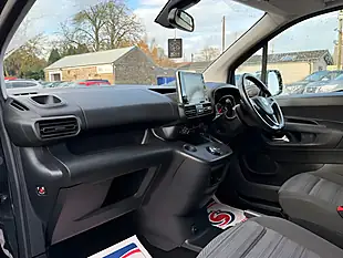 Used 2021 Vauxhall Combo Life Se Black Pearl - Interior and Exterior details 14