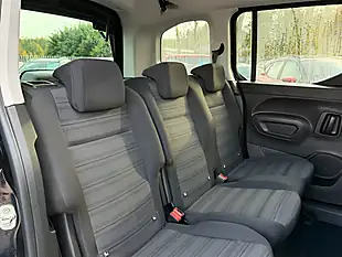 Used 2021 Vauxhall Combo Life Se Black Pearl - Interior and Exterior details 17