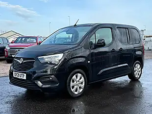 Used 2021 Vauxhall Combo Life Se Black Pearl - Interior and Exterior details 3