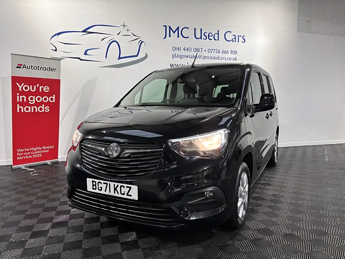 Used 2021 Vauxhall Combo Life Se Onyx Black - Front View